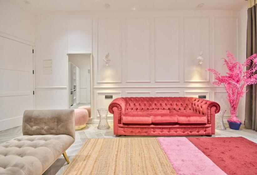 سوییت لوکس, Holm Boutique & Spa Ik Collection