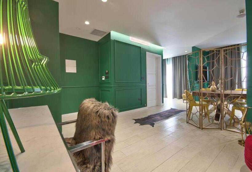 سوییت خانوادگی, Holm Boutique & Spa Ik Collection