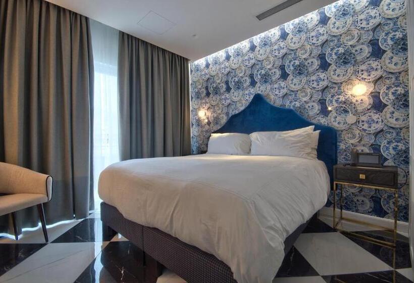 سوییت اجرایی, Holm Boutique & Spa Ik Collection