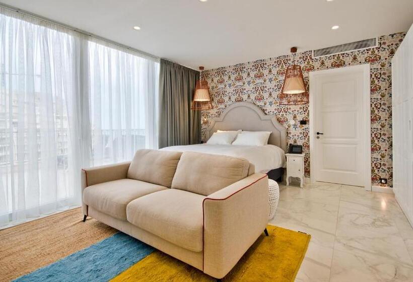 سوییت اجرایی, Holm Boutique & Spa Ik Collection