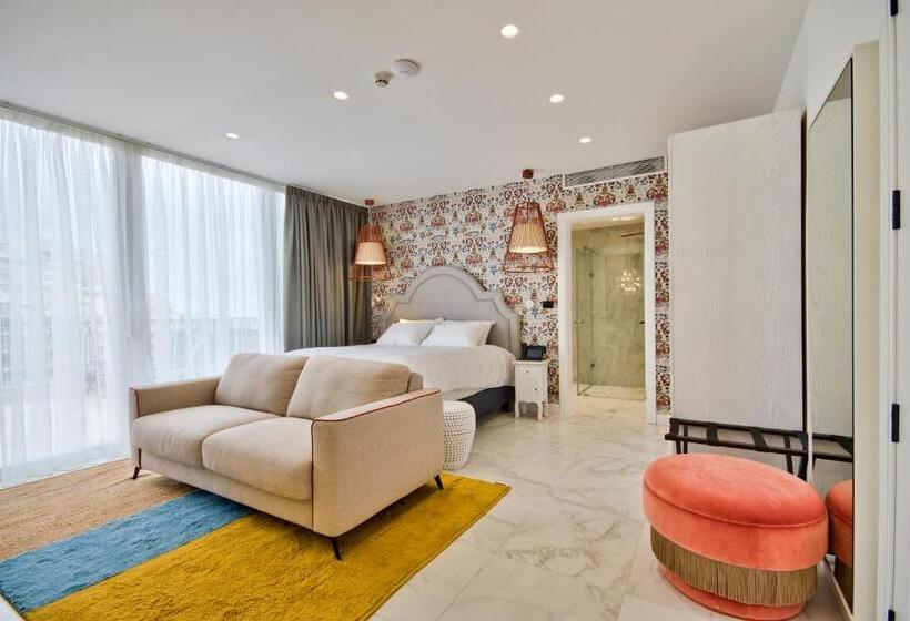 سوییت اجرایی, Holm Boutique & Spa Ik Collection