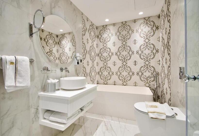 سوییت اجرایی, Holm Boutique & Spa Ik Collection