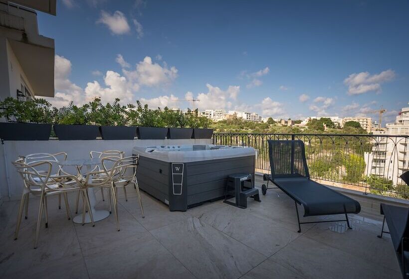 سوییت اجرایی, Holm Boutique & Spa Ik Collection