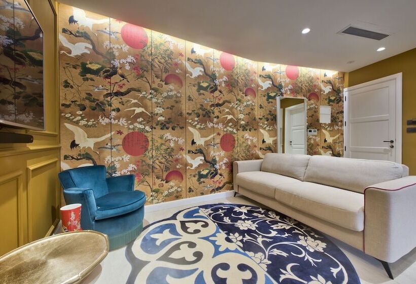 سوییت اجرایی, Holm Boutique & Spa Ik Collection