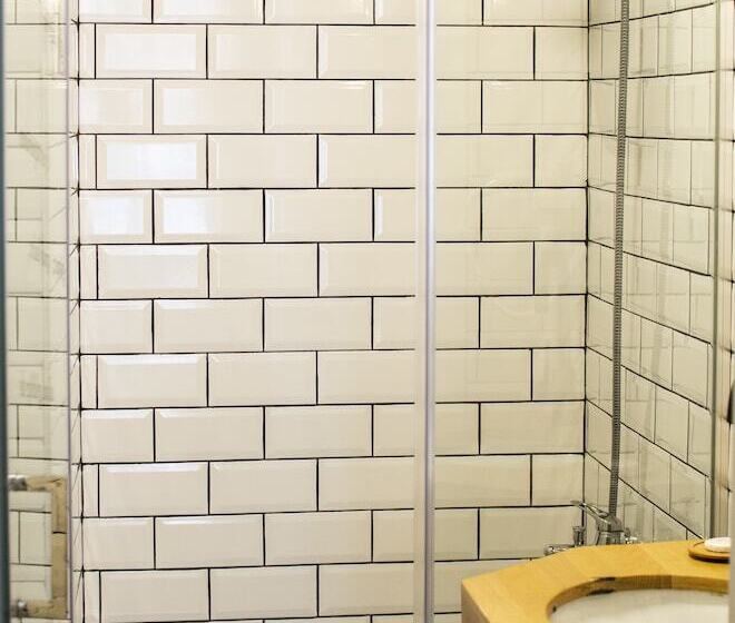 اتاق استاندارد, Hot Budget