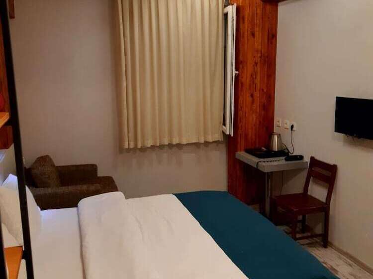 اتاق استاندارد, Hot Budget