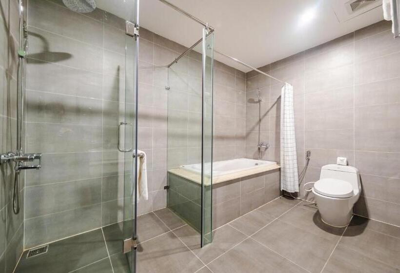 Quarto Deluxe, Muong Thanh Grand Ha Long