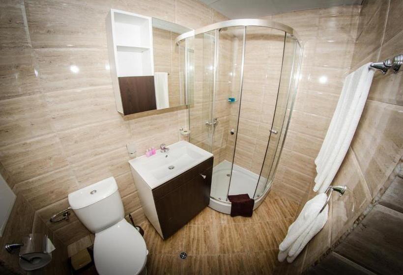 דירת שני חדרים עם מרפת, Premier Fort Cuisine   Full Board