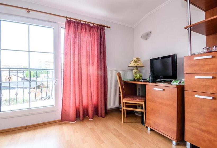 اتاق اکونومی, The Rooms By Dalia