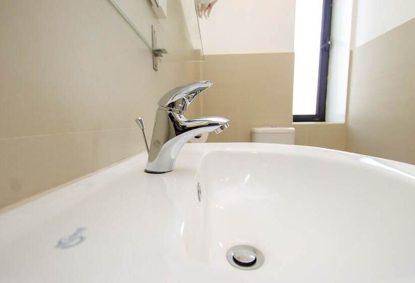 اتاق استاندارد, Imperial Hotel Express