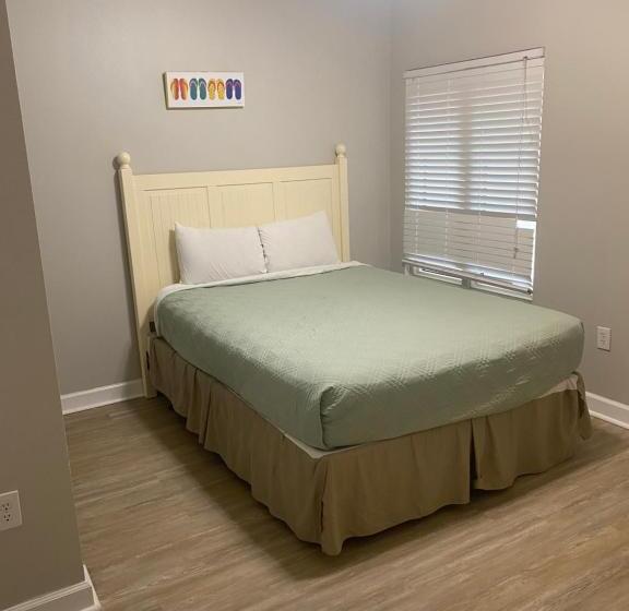 Superior 3-bedroom flat with sea view, Shores Of Panama Resort