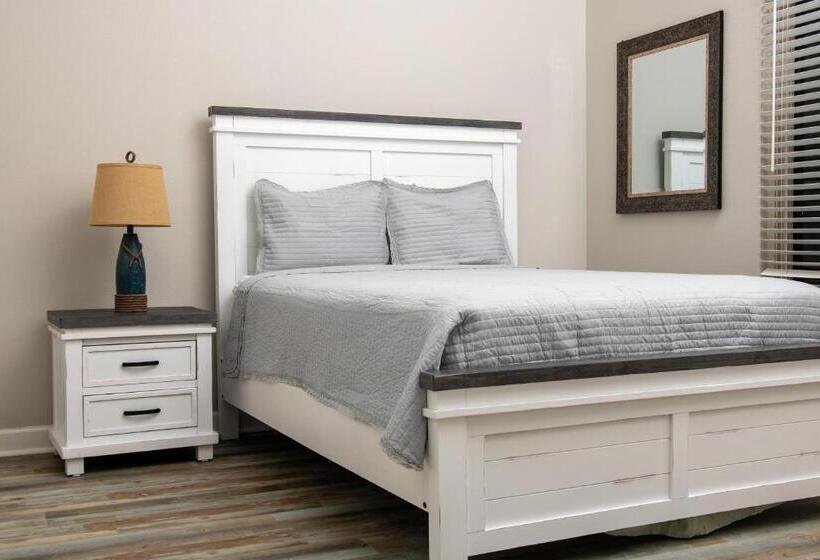 Superior 3-bedroom flat with sea view, Shores Of Panama Resort