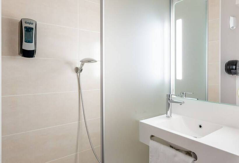 Номер Стандарт Трехместный, B&b Hotel Bordeaux Langon