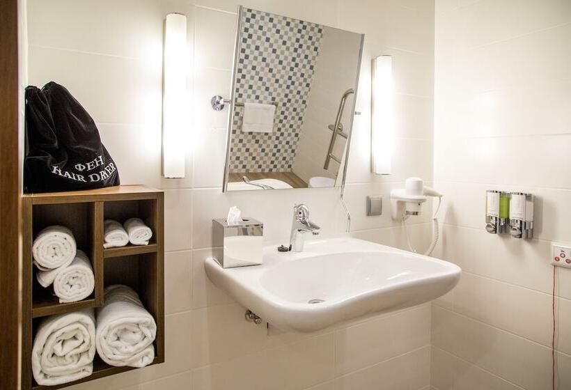 غرفة عائلية, Hampton By Hilton Brest