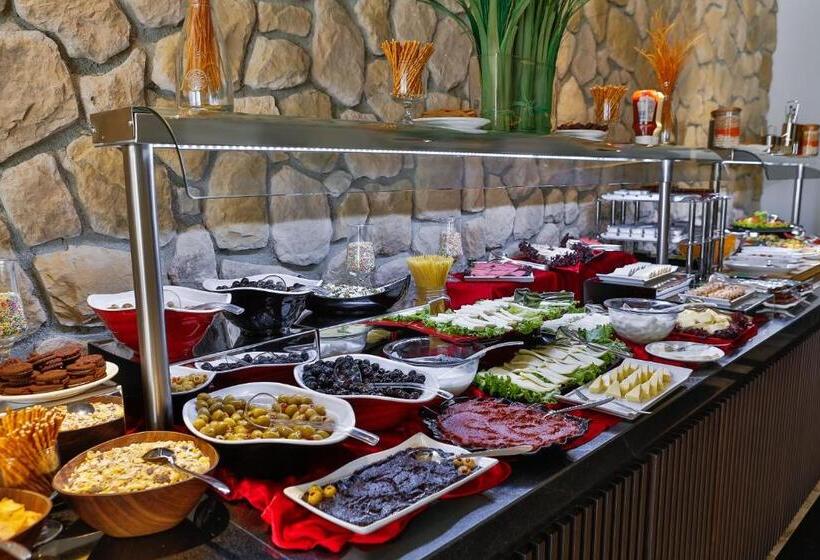Superior Suite, Kavala