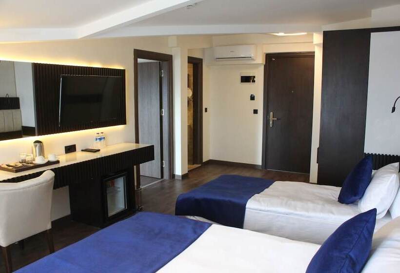 Superior Suite, Kavala