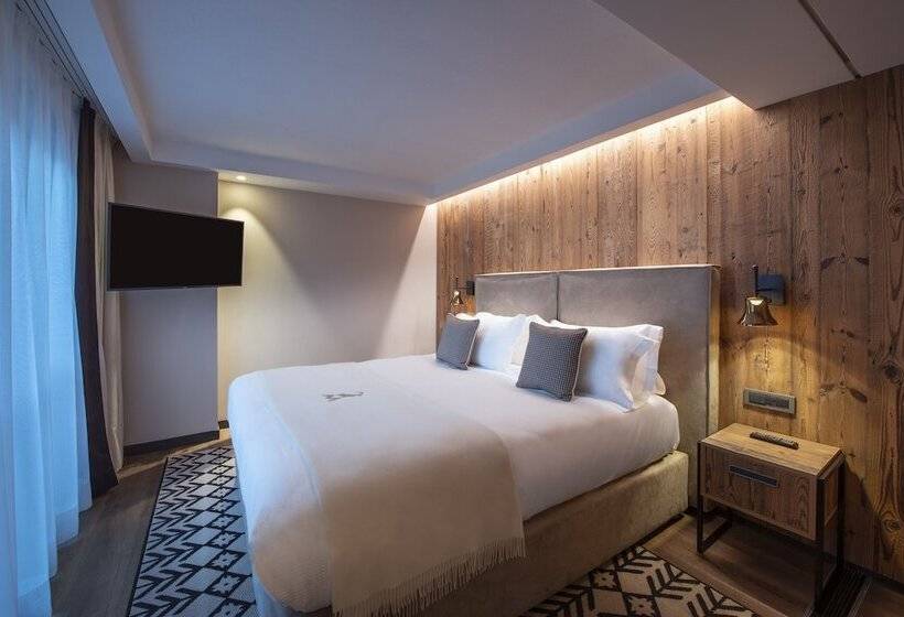 Люкс, Le Massif Hotel & Lodge Courmayeur The Leading Hotels Of The World
