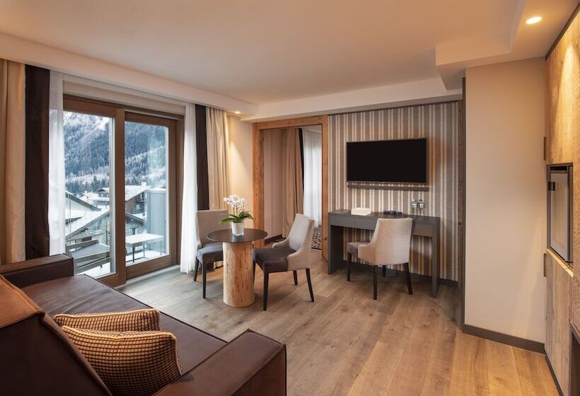 스위트, Le Massif Hotel & Lodge Courmayeur The Leading Hotels Of The World