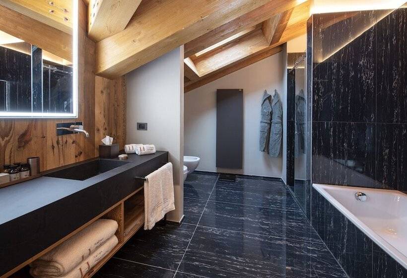 스위트, Le Massif Hotel & Lodge Courmayeur The Leading Hotels Of The World