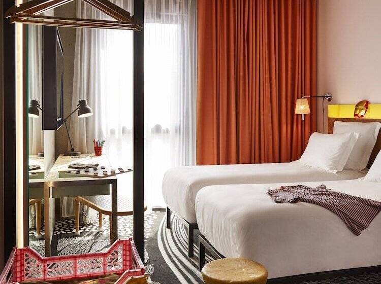 Номер Стандарт, Mama Shelter Lille