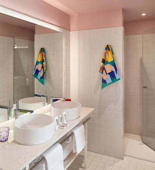 חדר סטנדרט, Mama Shelter Lille