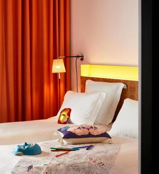 Номер Стандарт, Mama Shelter Lille