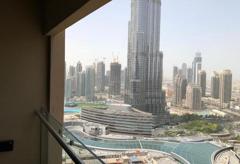 Superior studio with view, The Dubai Mall Residences