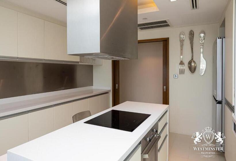 1 Bedroom Penthouse Apartment, The Dubai Mall Residences