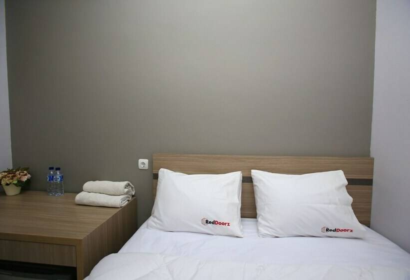 غرفة قياسية, Reddoorz @ Karet Pedurenan 2