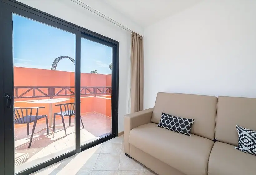 １ベッドルームアパートメント, Arena Castillo