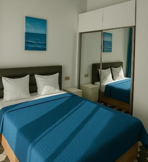 سوییت اجرایی, Panorama Kvariati