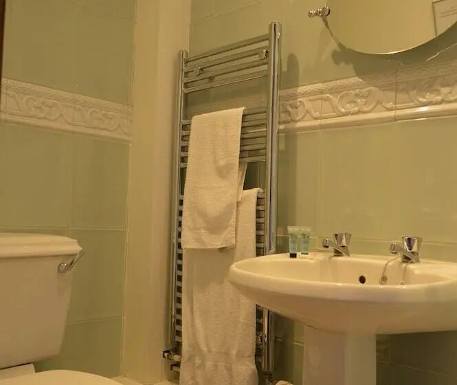 スタンダードルーム, The Ilchester Arms Hotel, Ilchester Somerset
