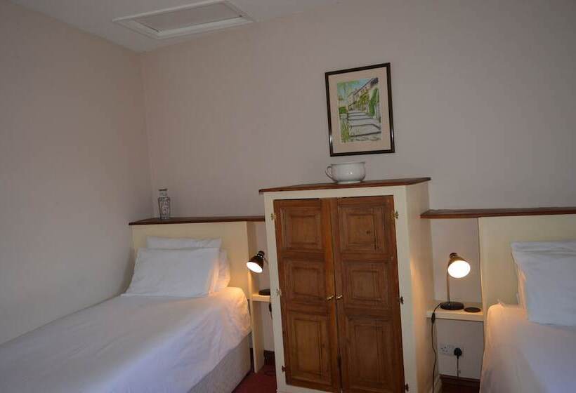 חדר סטנדרט, The Ilchester Arms Hotel, Ilchester Somerset