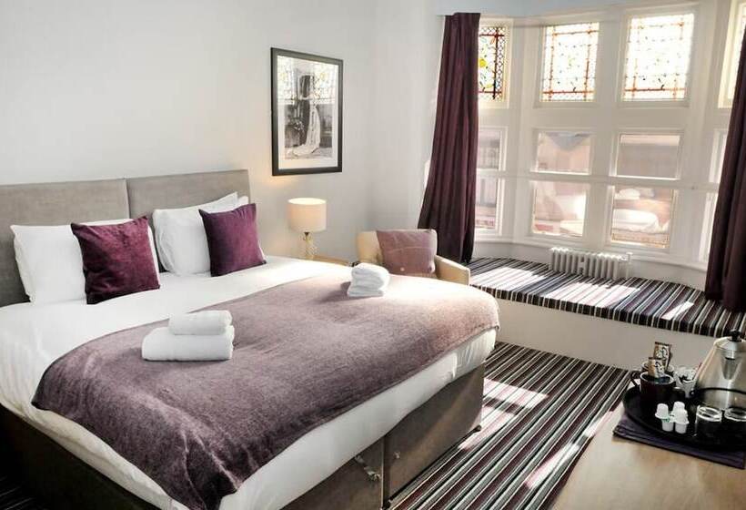 Номер Deluxe, The Royal Hotel Crewe, A Brilliant Collection