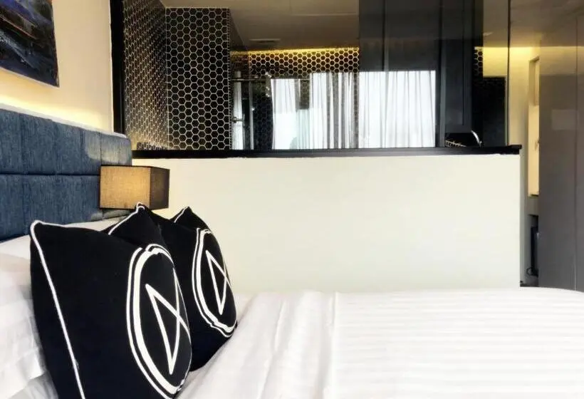 スーペリアールーム, M Roof Hotel & Residences
