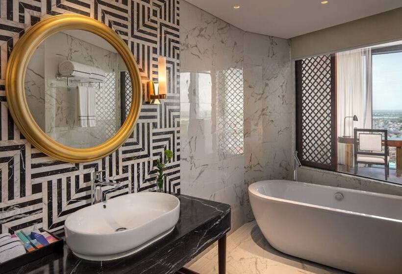 اتاق پرمیوم, Melia Vinpearl Hue