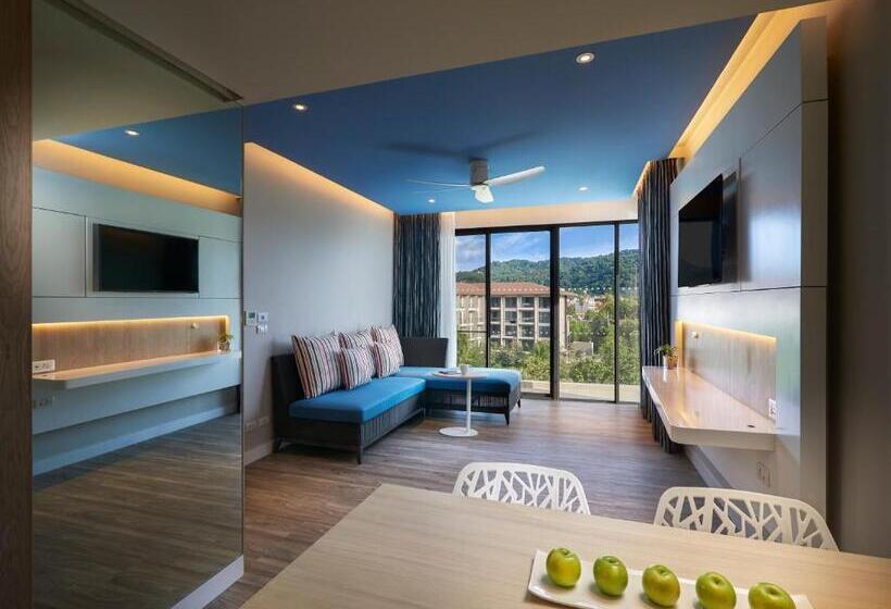 풀장 전망 스위트, Ozo Phuket
