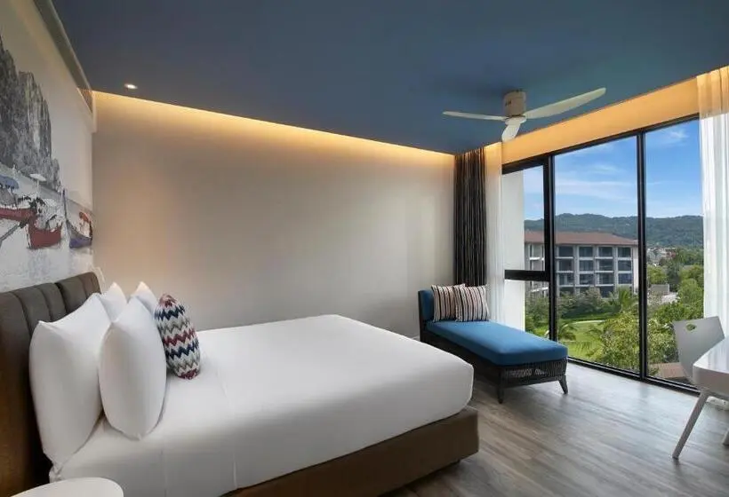Suite mit Poolblick, Ozo Phuket
