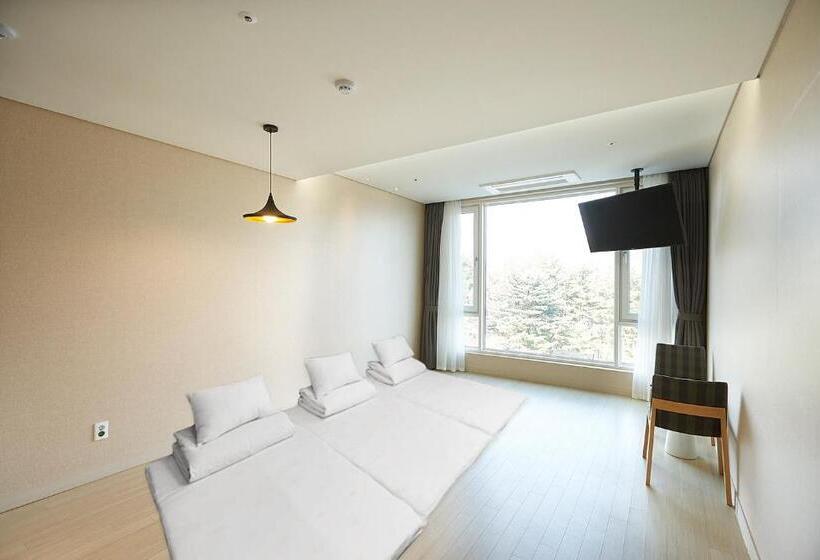Номер Deluxe, Pyeongchang The White