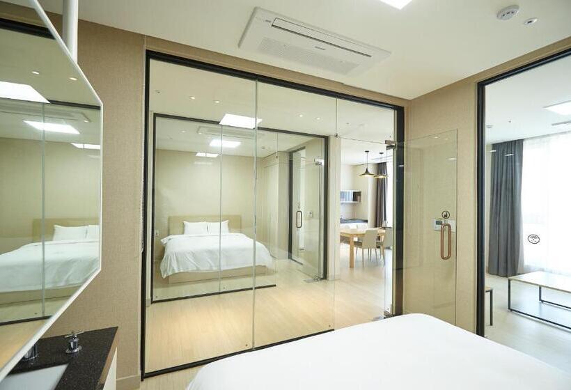 ジュニアスイート, Pyeongchang The White