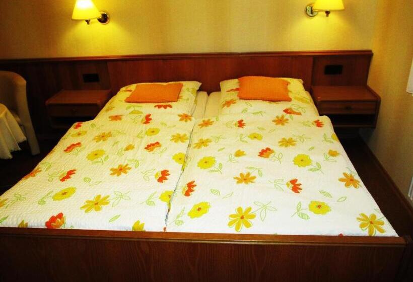 Номер Комфорт, Haus Ohio Garni