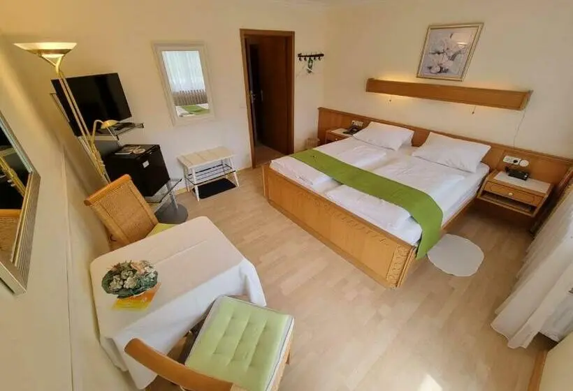 マウンテンビュースタンダードルーム, Parkhotel Ruhpolding