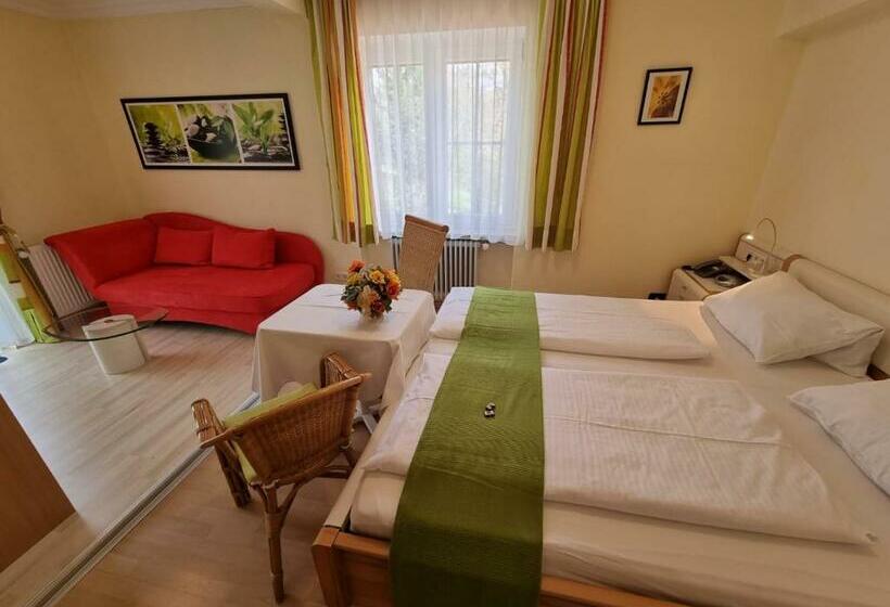 Номер Стандарт с Балконом, Parkhotel Ruhpolding