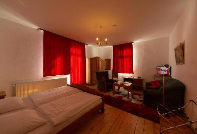 バルコニー付きスタンダードルーム, Villa Feise