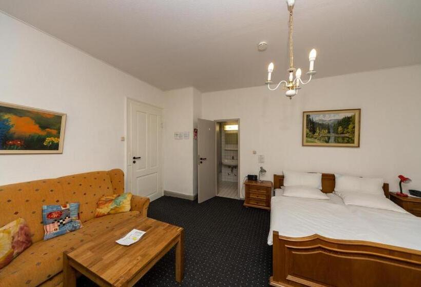 ファミリールーム, Villa Feise