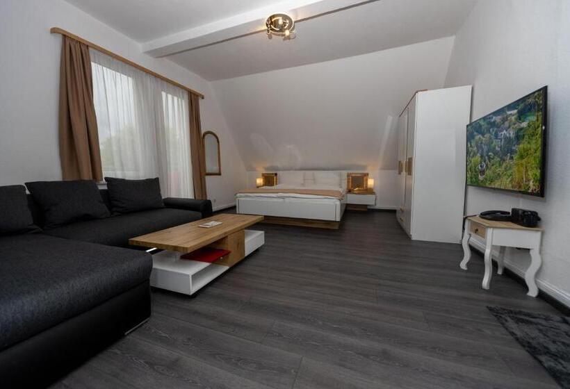 バルコニー付きデラックスルーム, Villa Feise