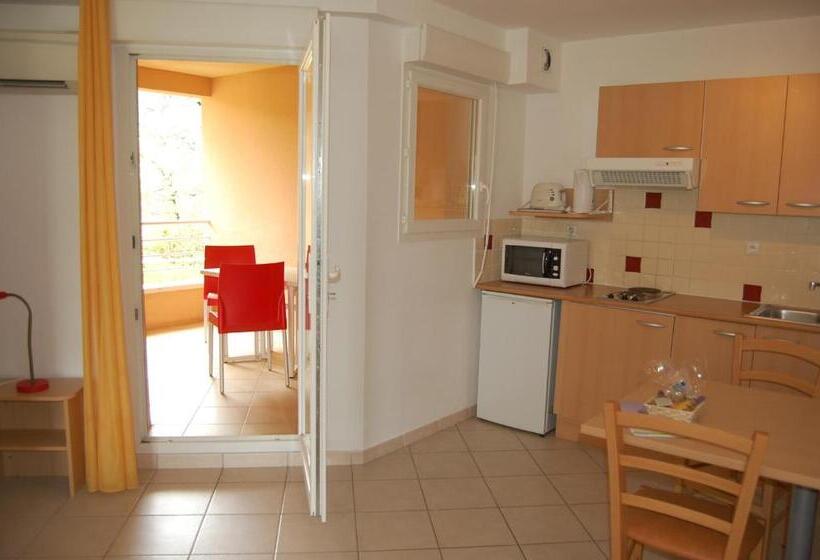 Семейные Апартаменты, Résidence Côté Sud Peypin