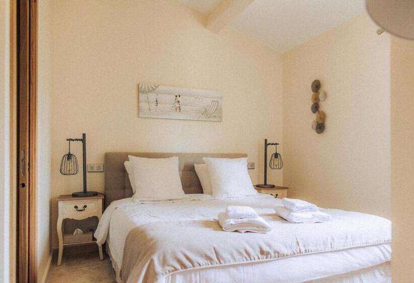 סוויטה משפחתית, Les Maisons Du Sud