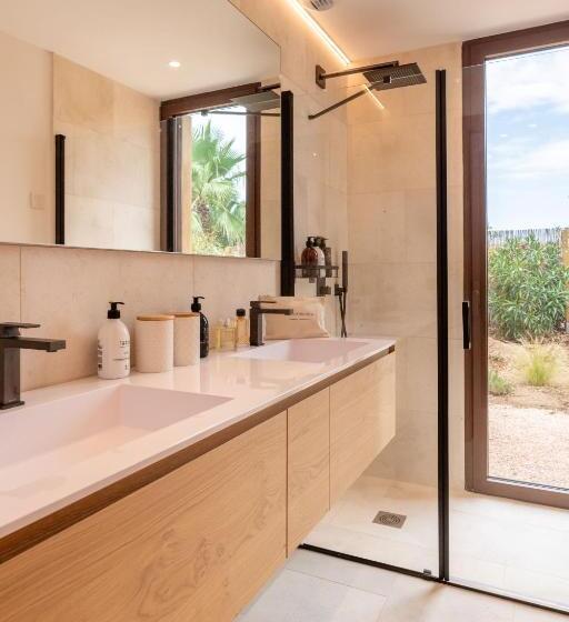 בית, 2 חדרי שינה, Les Maisons Du Sud