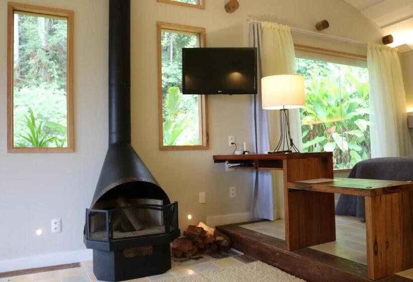 家庭洋房, Auberge Suisse Pousada